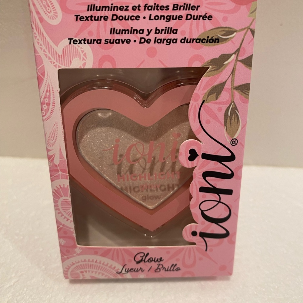 ioni highlight powder glow highlighter